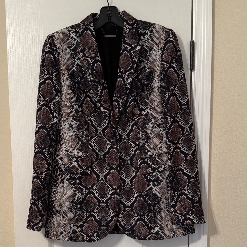 Elie Tahari Black and Brown Snake Print Blazer